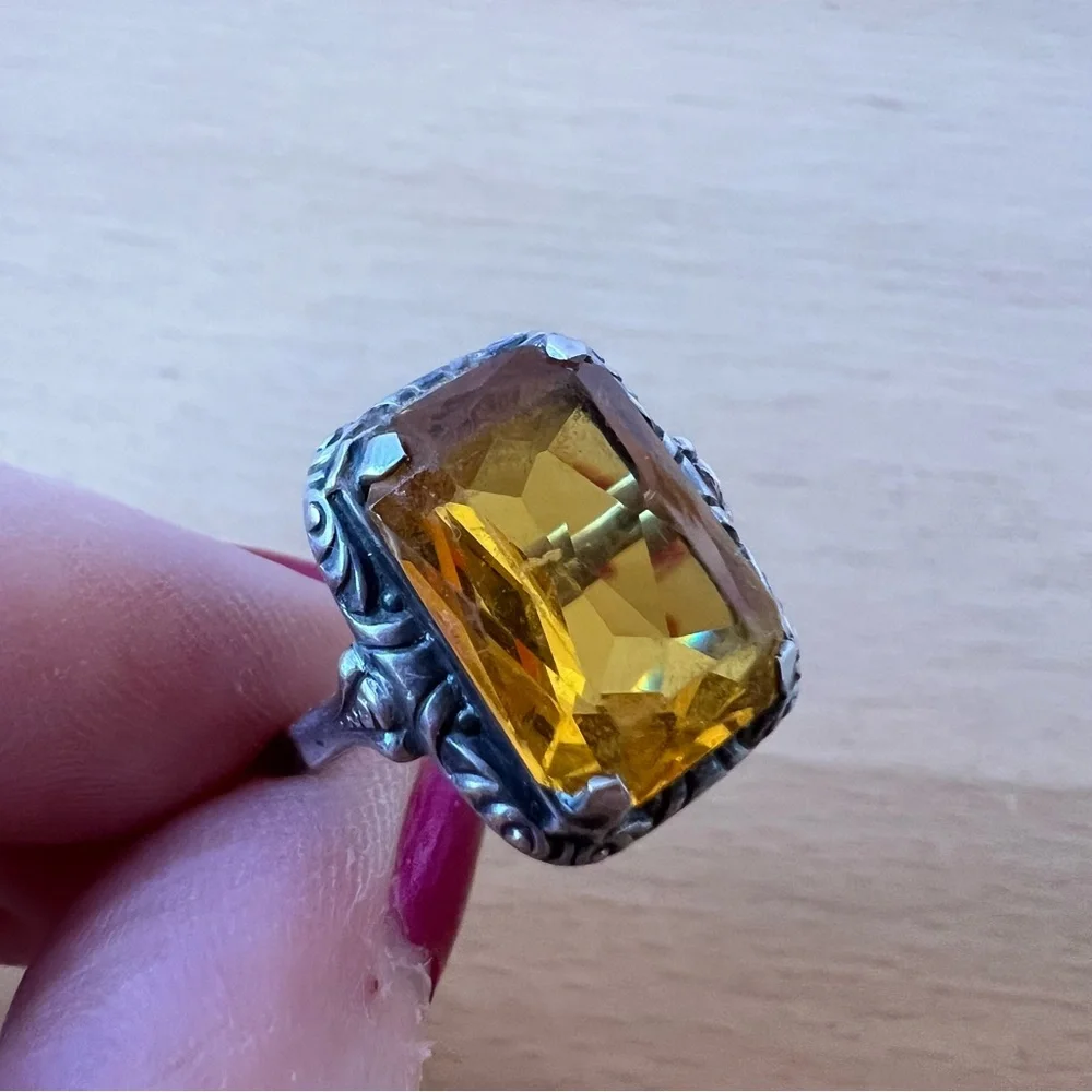ANTIQUE 800 STERLING YELLOW PASTE STONE RING